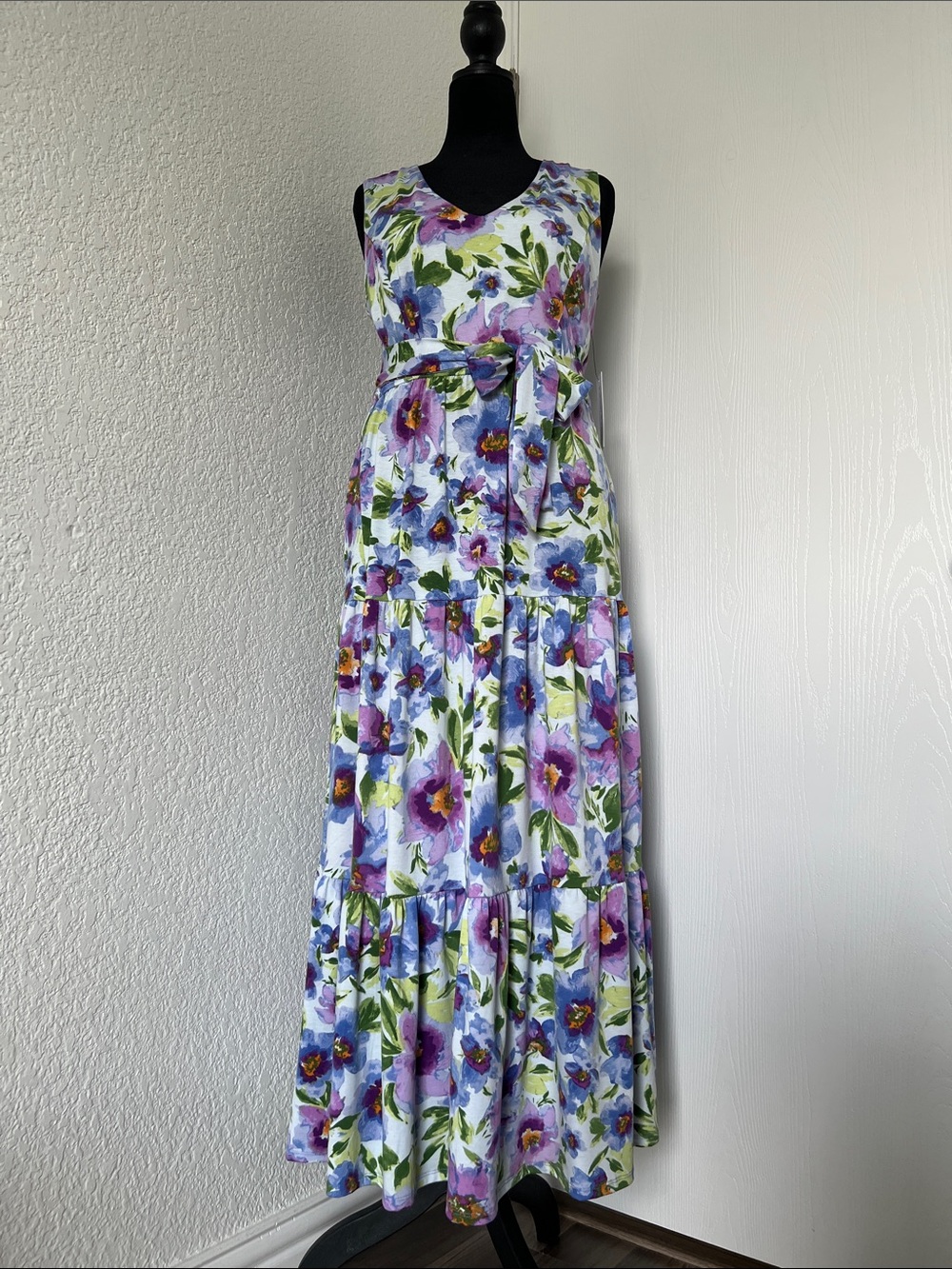 Emma & Michele Lavender and Green Floral Sleeveless Maxi Dress